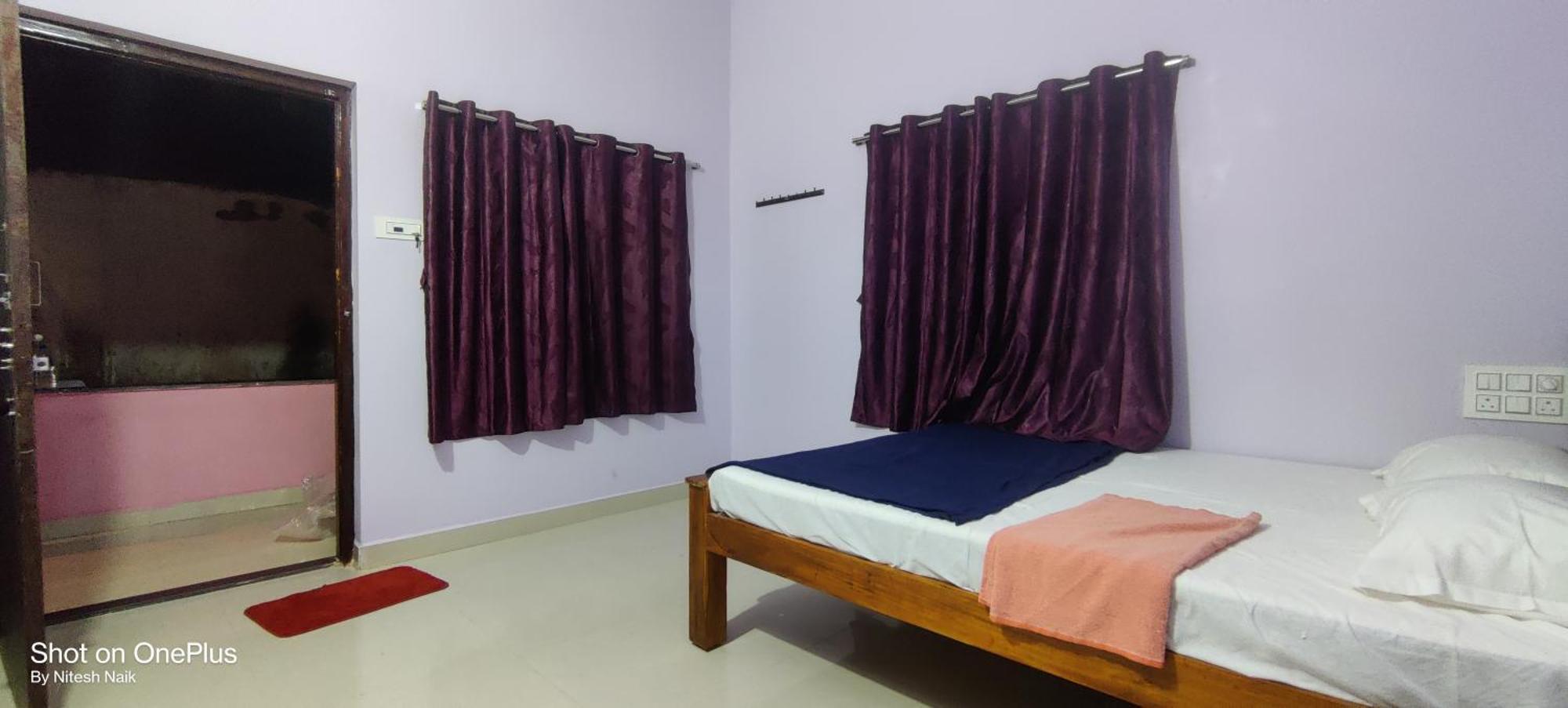גוקרנה Navni Beach View Stay מראה חיצוני תמונה